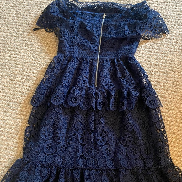 Gianni Bini Navy Off the Shoulder Dress- size 2 - Picture 5 of 5
